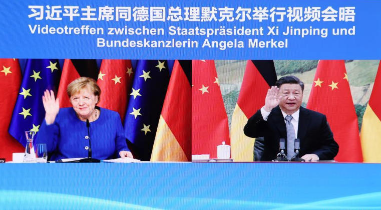 Xi Jinping s'entretient avec Angela Merkel par liaison vidéo