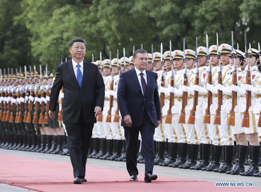 Xi Jinping appelle à renforcer la coopération avec l'Ouzbékistan pour construire ＂la Ceinture et la Route＂