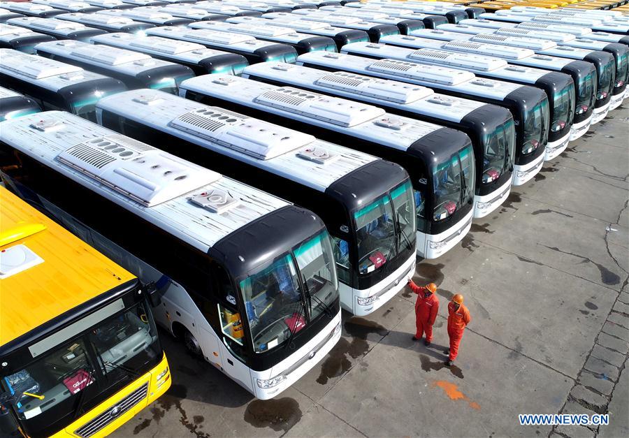 Chine : exportations d'autobus du Jiangsu vers l'Afrique