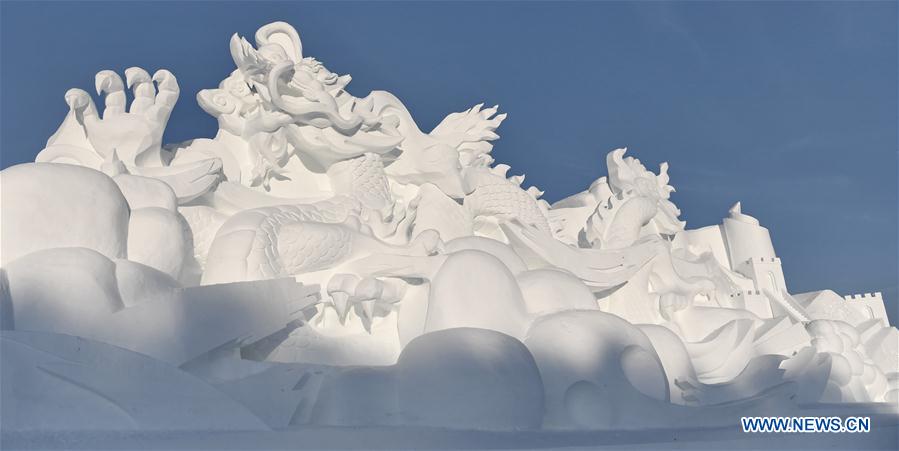 Chine : festival de sculptures sur neige au Jilin