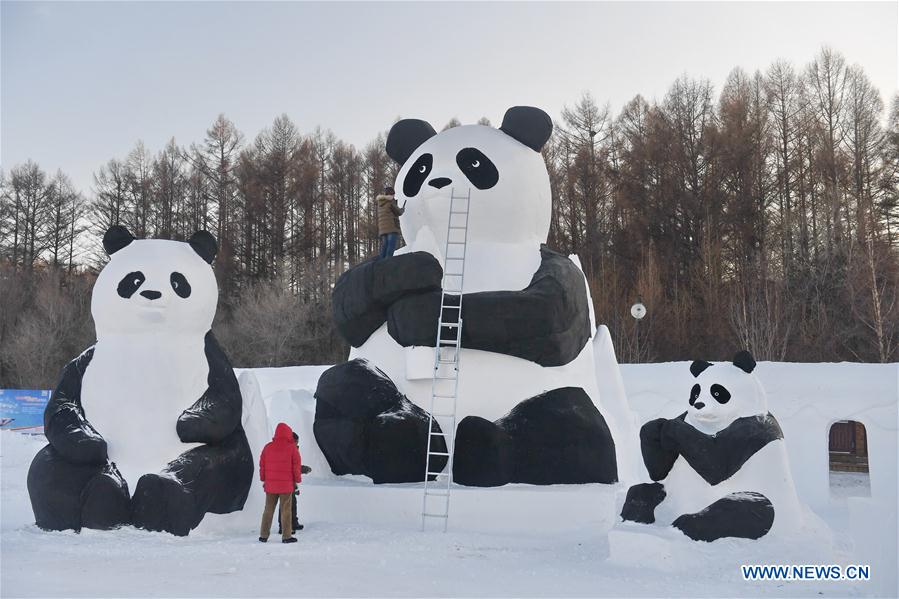 Chine : festival de sculptures sur neige au Jilin