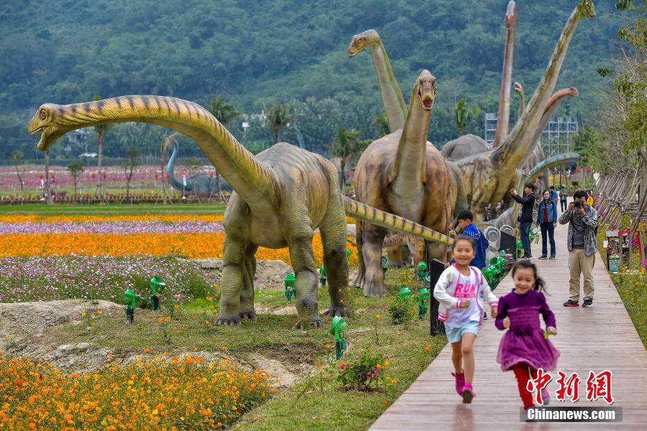 Sanya: 323 dinosaures dans le parc national du riz