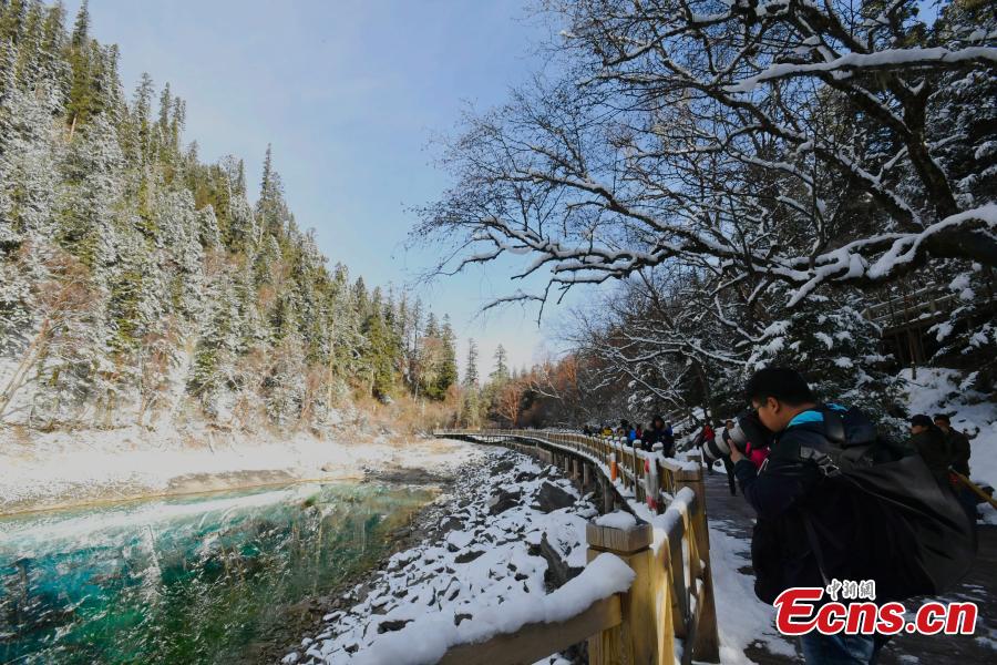 Sichuan : réouverture du site touristique de Jiuzhaigou