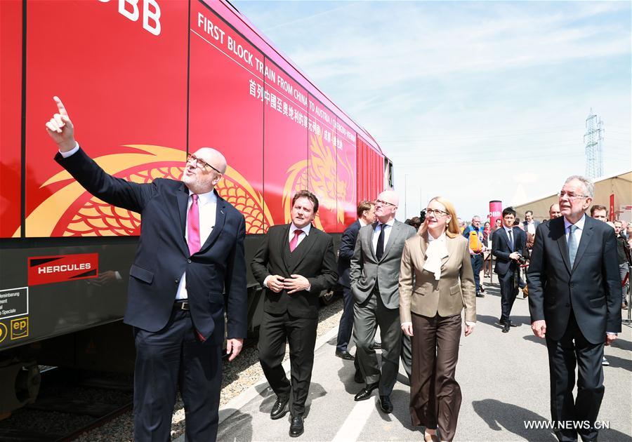 Le président autrichien qualifie la nouvelle ligne de train de marchandises Chine-Europe de symbole de la coopération sino-autrichienne