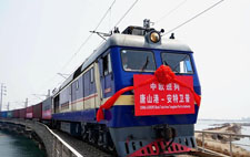 Un service de fret ferroviaire relie un port chinois à la Belgique