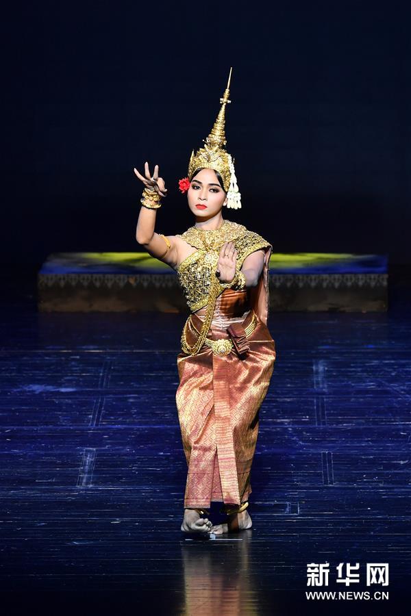 Des artistes cambodgiens invités à Beijing