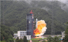 La Chine envoie dans l'espace des satellites jumeaux de navigation Beidou-3