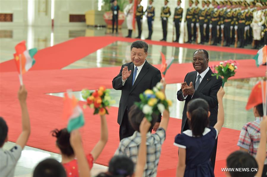 La Chine et la Côte d'Ivoire conviennent de promouvoir les relations bilatérales à un niveau plus élevé