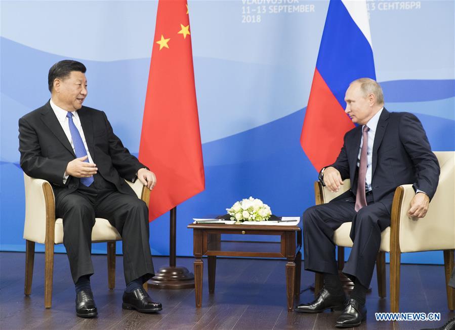 Xi et Poutine s'engagent à renforcer les relations quels que soient les changements de la situation internationale