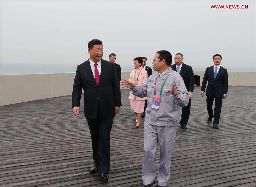 Xi Jinping annonce l'ouverture du pont Hong Kong-Zhuhai-Macao