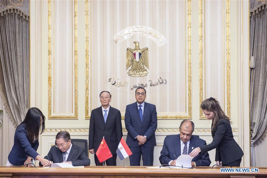 La Chine et l'Egypte conviennent de renforcer leur coopération en matière de développement