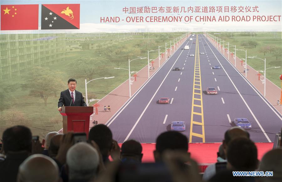 Xi et O'Neill assistent au transfert du boulevard de l'Indépendance construit avec la Chine en PNG