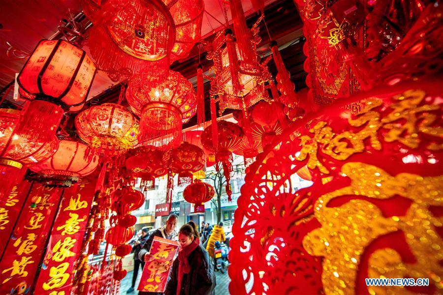 Les décorations de la fête du Printemps vues à travers la Chine