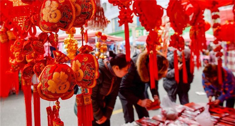 Les décorations de la fête du Printemps vues à travers la Chine