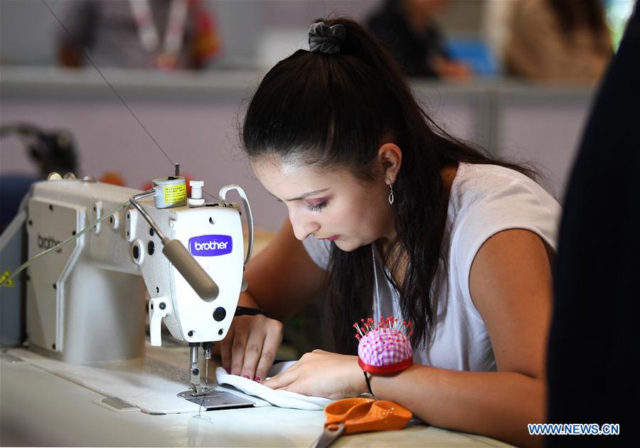 Chongqing : tenue d'un concours de compétences techniques de « La Ceinture et la Route »