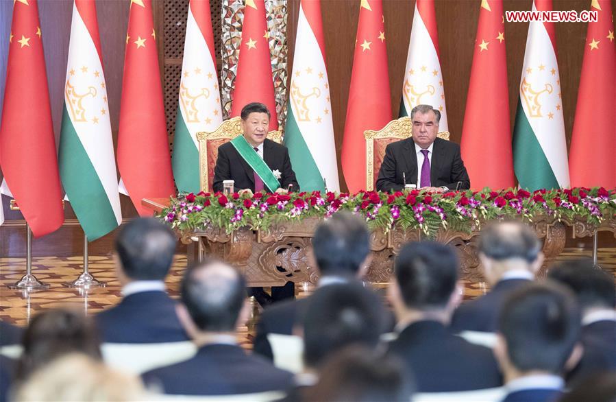 La Chine et le Tadjikistan conviennent de resserrer leurs liens pour accéder à une prospérité commune