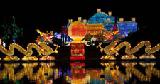 France : la Côte d'Azur illuminée par des lanternes chinoises traditionnelles