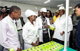 Ouverture en Ouganda d’une usine d’assemblage de téléphones mobiles à investissement chinois