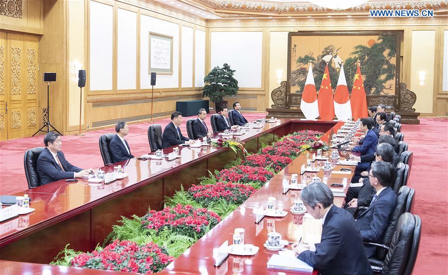 Xi Jinping rencontre des chefs d’Etat du Japon et de la République de Corée