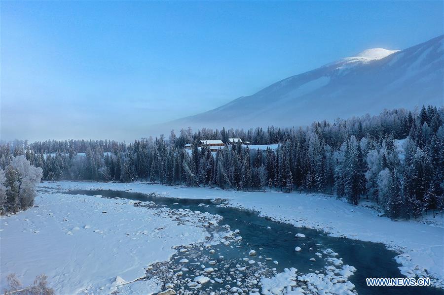 Chine : paysage hivernal de Kanas dans le Xinjiang