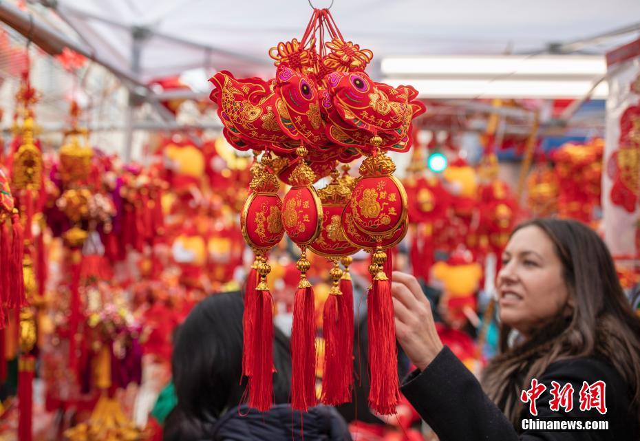 San Francisco : le quartier de Chinatown se prépare pour le Nouvel An chinois