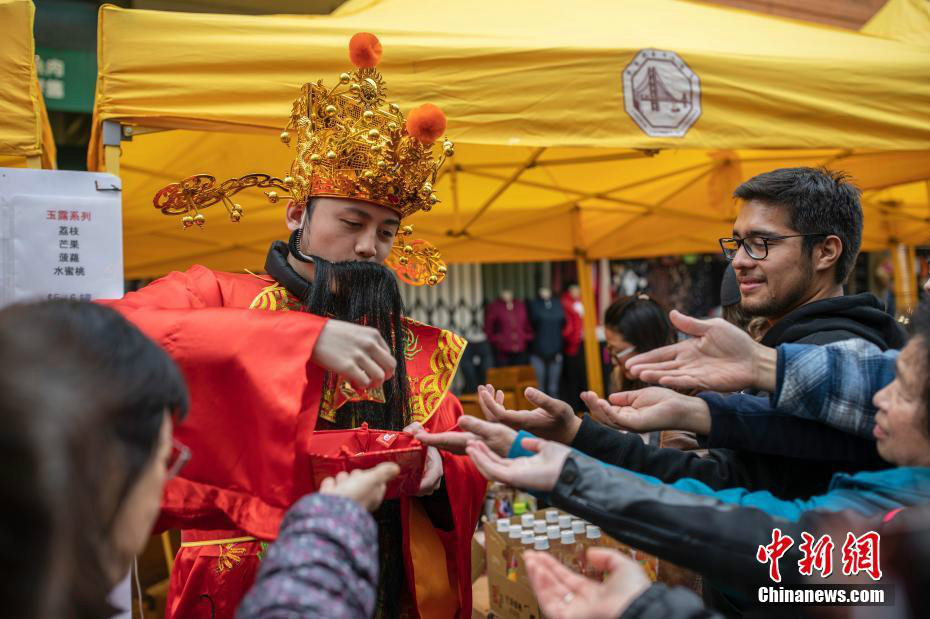 San Francisco : le quartier de Chinatown se prépare pour le Nouvel An chinois