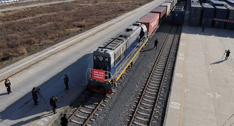 Chine : Départ d'un train de fret Chine-Europe au Henan