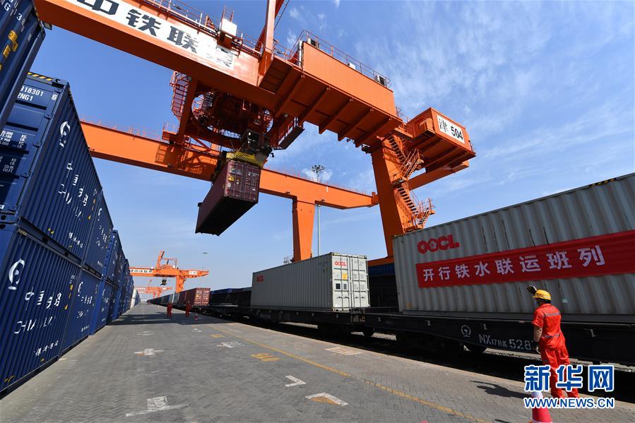 Tianjin : ouverture de la première ligne Chine-Europe combinant les transports ferroviaire et fluviale