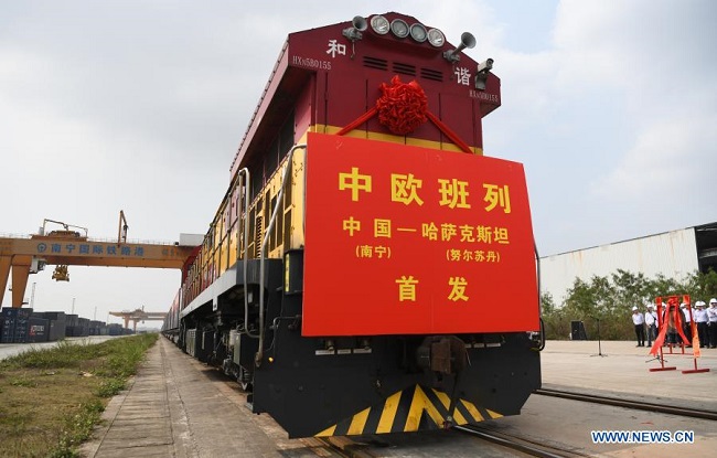 Ouverture d'une nouvelle ligne ferroviaire de fret entre le Guangxi et le Kazakhstan