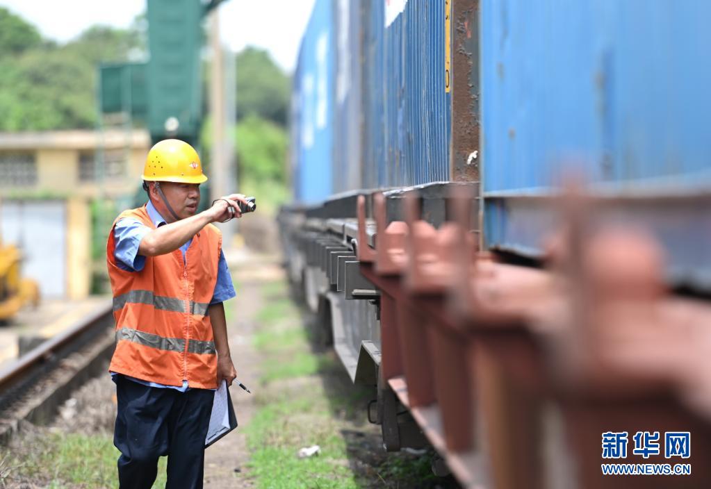 Chine : les trains de fret Chine-Europe enregistrent 1.000 voyages à Xiamen