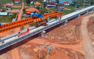 Fin de la construction du plus long pont du chemin de fer Chine-Laos