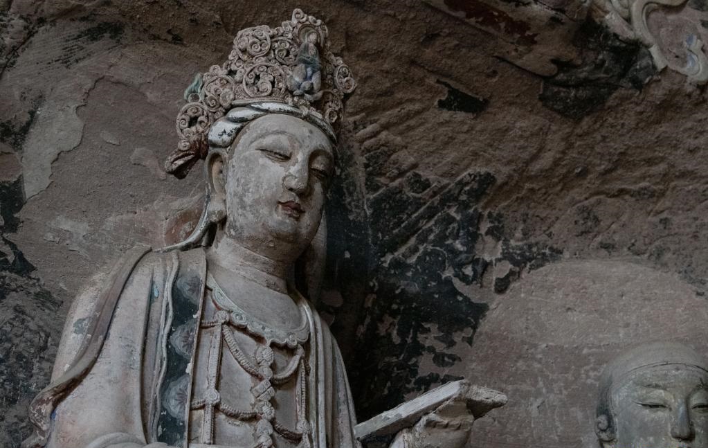  Chine : anciennes statues en pierre à Anyue