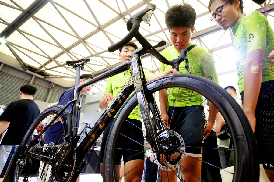 Ouverture du 31e Salon international du vélo de Chine