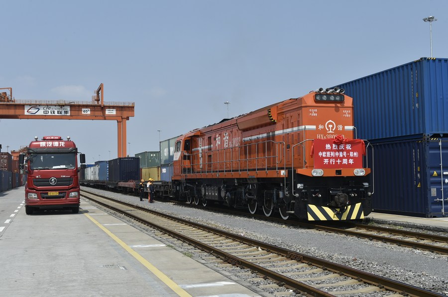 Un total de 7.572 trains de fret Chine-Europe envoyé depuis Zhengzhou en dix ans